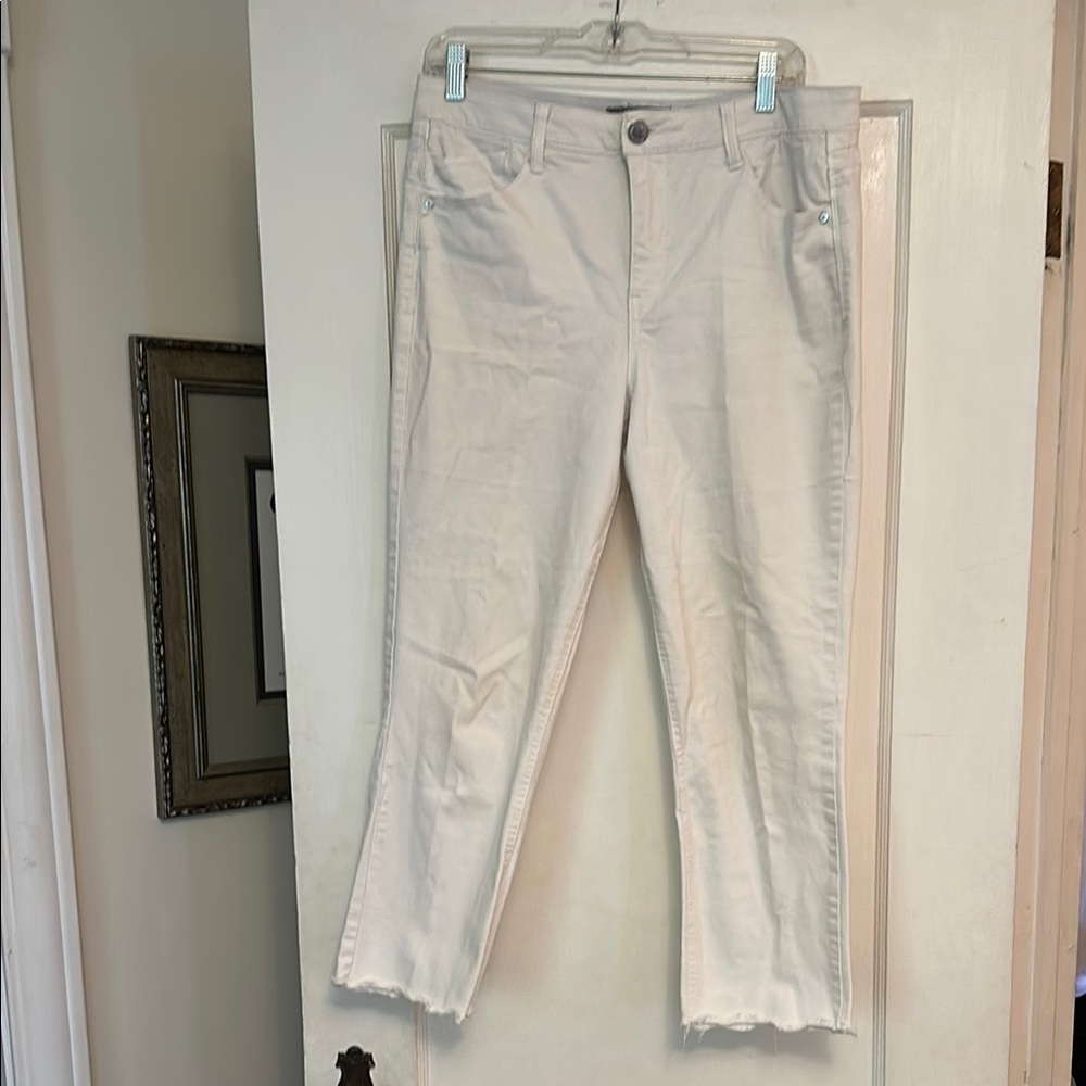 Wit and Wisdom White Ankle Length Jeans